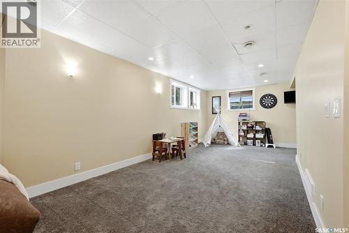 408 Mullin Avenue E, Regina, SK - Indoor