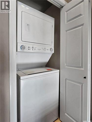 29 243 Herold Terrace, Saskatoon, SK - Indoor Photo Showing Laundry Room