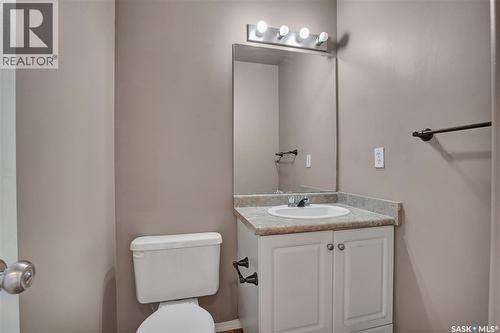 29 243 Herold Terrace, Saskatoon, SK - Indoor Photo Showing Bathroom