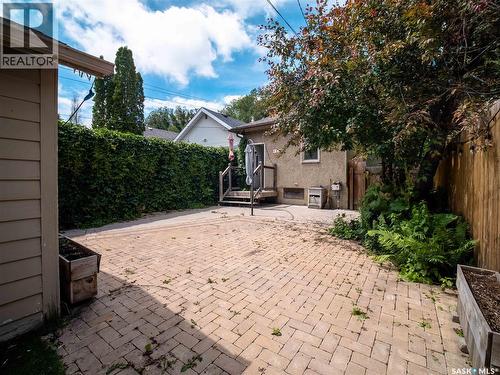 916 6Th Avenue N, Saskatoon, SK - Outdoor