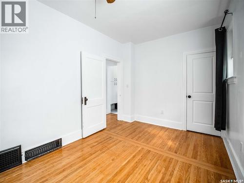 916 6Th Avenue N, Saskatoon, SK - Indoor Photo Showing Other Room