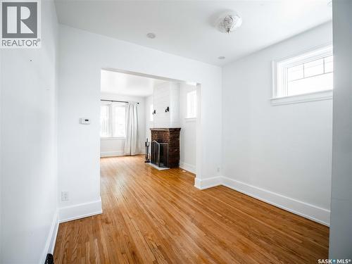 916 6Th Avenue N, Saskatoon, SK - Indoor Photo Showing Other Room