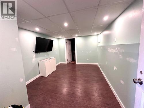 411 7Th Avenue, Castlegar, BC - Indoor