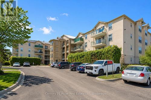 111 - 1450 BISHOPS GATE  Oakville (Ga Glen Abbey), ON L6M 4N1