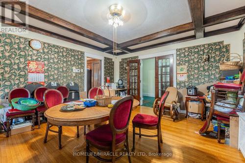 5214 Third Avenue, Niagara Falls, ON - Indoor Photo Showing Dining Room
