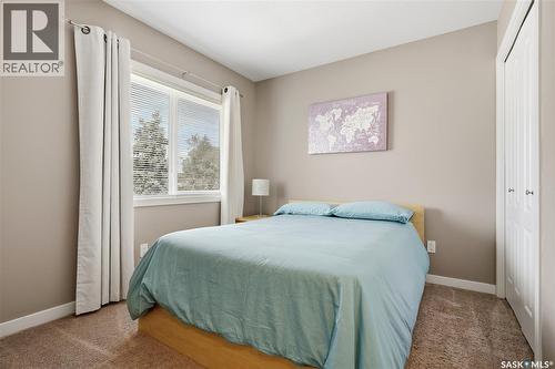 1237 Grey Street, Regina, SK - Indoor Photo Showing Bedroom