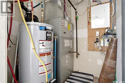 1237 Grey Street, Regina, SK - Indoor Photo Showing Basement