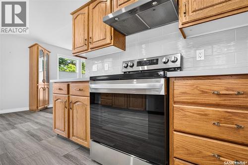 1027 Vaughan Street, Moose Jaw, SK - Indoor Photo Showing Kitchen