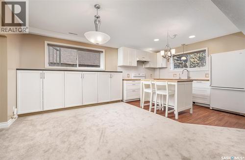 1027 Vaughan Street, Moose Jaw, SK - Indoor Photo Showing Kitchen