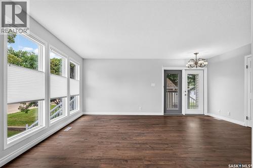 1027 Vaughan Street, Moose Jaw, SK - Indoor Photo Showing Other Room