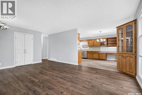 1027 Vaughan Street, Moose Jaw, SK - Indoor Photo Showing Kitchen