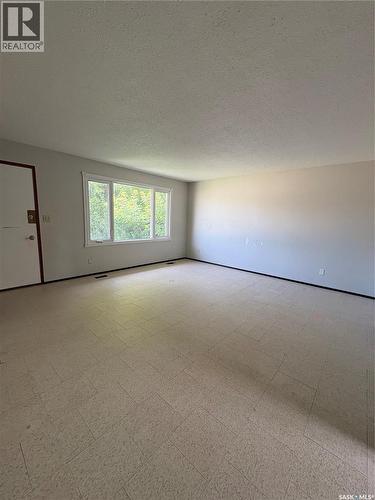 215 Granatier Avenue, Lestock, SK - Indoor Photo Showing Other Room