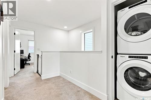 178 Rosewood Boulevard E, Saskatoon, SK - Indoor Photo Showing Laundry Room