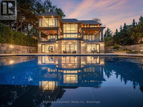 140 Secord Lane, Burlington (Shoreacres), ON - Outdoor With In Ground Pool
