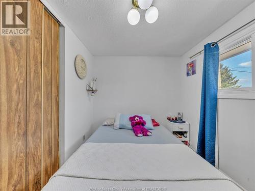 1615 Curry, Windsor, ON - Indoor Photo Showing Bedroom