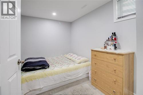 2759 Mckay Avenue, Windsor, ON - Indoor