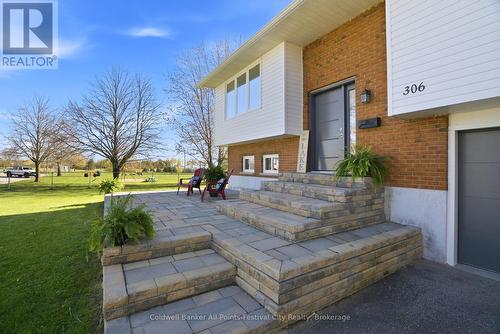 306 Lakeside Drive, Goderich (Goderich (Town)), ON - Outdoor