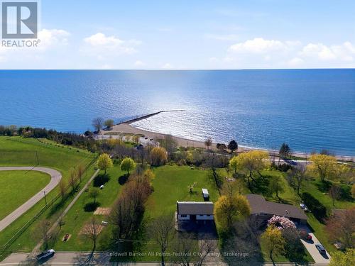 306 Lakeside Drive, Goderich (Goderich (Town)), ON - Outdoor With Body Of Water With View