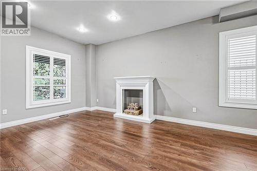 218 Grosvenor Avenue N, Hamilton, ON - Indoor With Fireplace