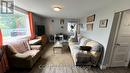 21 Monroe Avenue, Cornwall, ON  - Indoor Photo Showing Living Room 