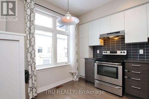 304 Malmo Private, Ottawa, ON - Indoor Photo Showing Kitchen