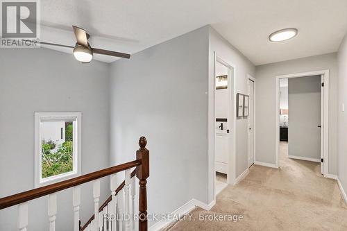 939 Como Crescent, Ottawa, ON - Indoor Photo Showing Other Room