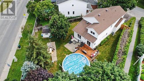 939 Como Crescent, Ottawa, ON - Outdoor With Above Ground Pool