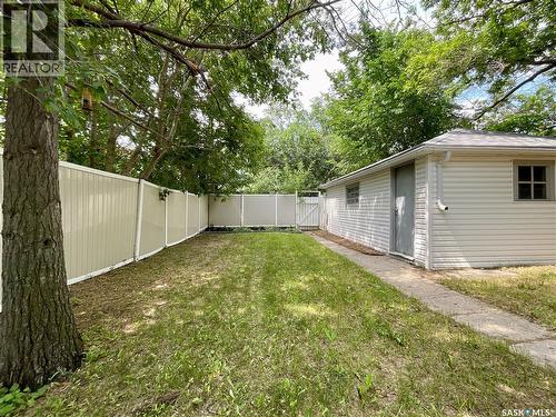 3054 Athol Street, Regina, SK - Outdoor