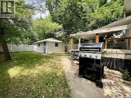 3054 Athol Street, Regina, SK - Outdoor