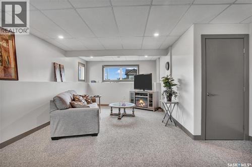 537 Mickelson Lane, Warman, SK - Indoor