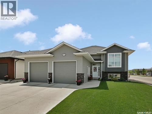 537 Mickelson Lane, Warman, SK - Outdoor With Facade