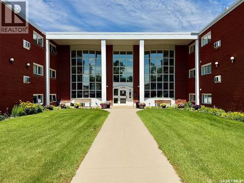 109 2536 Parliament Avenue, Regina, SK - Outdoor With Facade