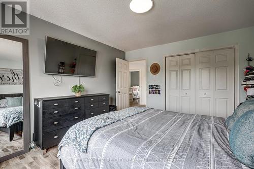 15 Schreyer Drive, St. Thomas, ON - Indoor Photo Showing Bedroom