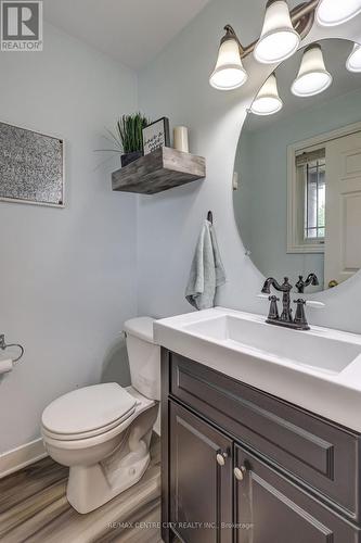 15 Schreyer Drive, St. Thomas, ON - Indoor Photo Showing Bathroom