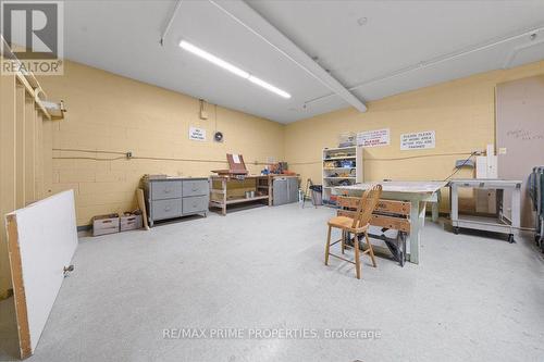 903 - 1505 Baseline Road, Ottawa, ON - Indoor