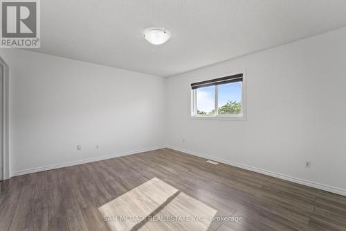 87 Rundle Crescent, Barrie, ON - Indoor Photo Showing Other Room