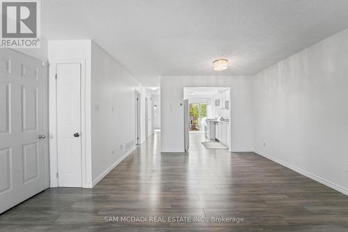 87 Rundle Crescent, Barrie, ON - Indoor Photo Showing Other Room