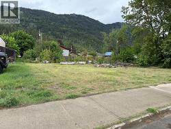Lots A&B Sayward Avenue Salmo, BC V0G 1Z0