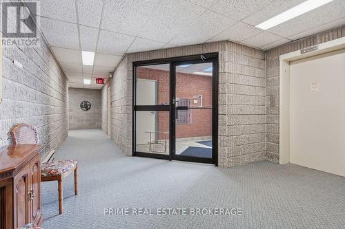 3 - 125 Elm Street, St. Thomas, ON - Indoor