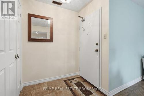 3 - 125 Elm Street, St. Thomas, ON - Indoor Photo Showing Other Room