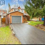 45 CRAWFORD ROSE DR DRIVE Aurora, ON L4G 4R5