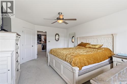 723 Bellmont Court, Saskatoon, SK - Indoor Photo Showing Bedroom