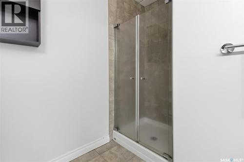 723 Bellmont Court, Saskatoon, SK - Indoor Photo Showing Bathroom