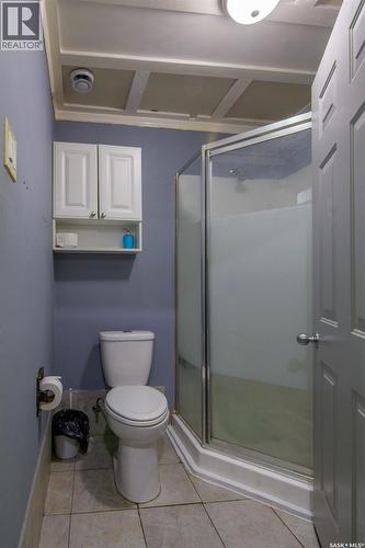 1031 O Avenue S, Saskatoon, SK - Indoor Photo Showing Bathroom