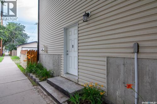 1031 O Avenue S, Saskatoon, SK - Outdoor With Exterior