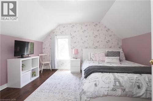 123 Samuel Street, Kitchener, ON - Indoor Photo Showing Bedroom