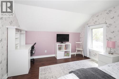123 Samuel Street, Kitchener, ON - Indoor Photo Showing Bedroom