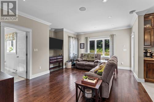 5 Haleys Place, Flatrock, NL - Indoor Photo Showing Living Room