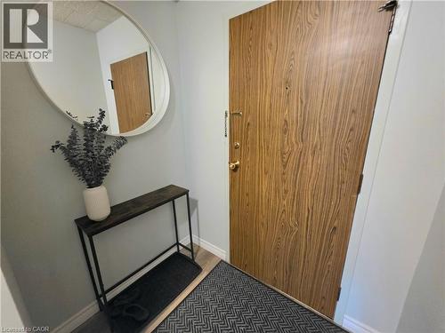 24 Mooregate Crescent Unit# 103, Kitchener, ON - Indoor Photo Showing Other Room