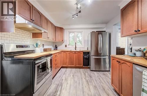 316 Ristau Place, Kitchener, ON - Indoor Photo Showing Kitchen